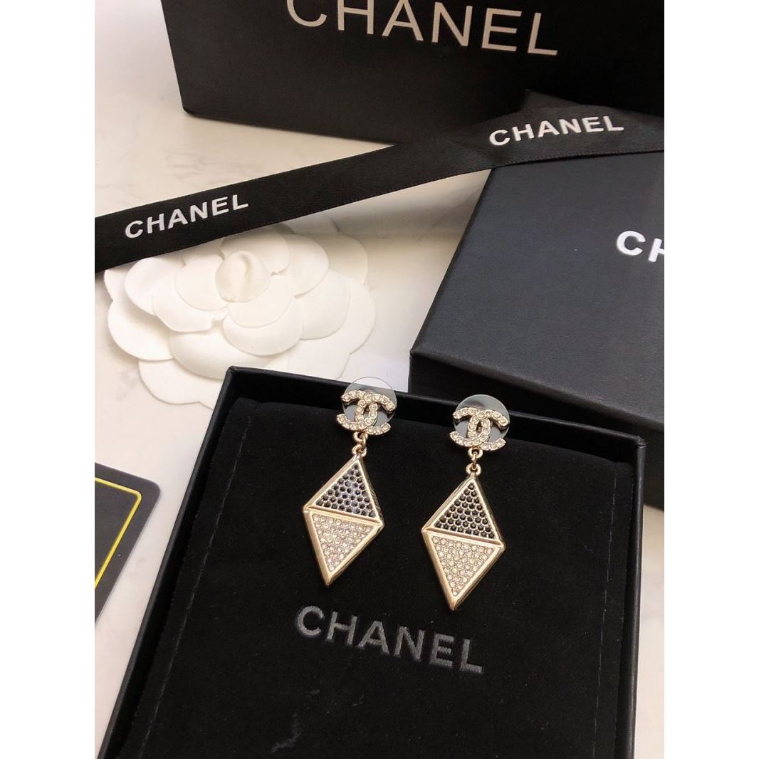 Chanel Earrings - Click Image to Close